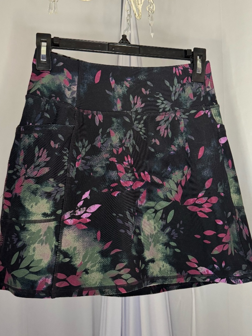 SKECHERS Women's XS Floral Athletic Skort Pull On Pockets Lined Tennis Golf